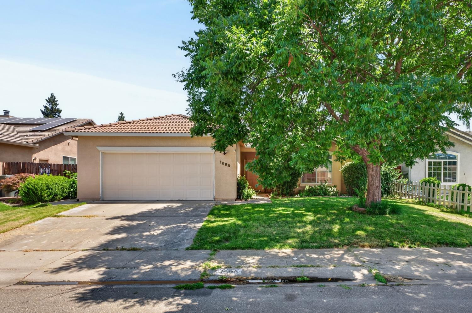 1695 Southpointe Drive
