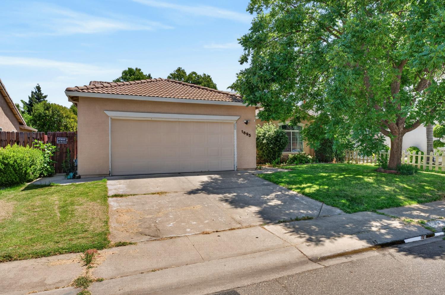 1695 Southpointe Drive