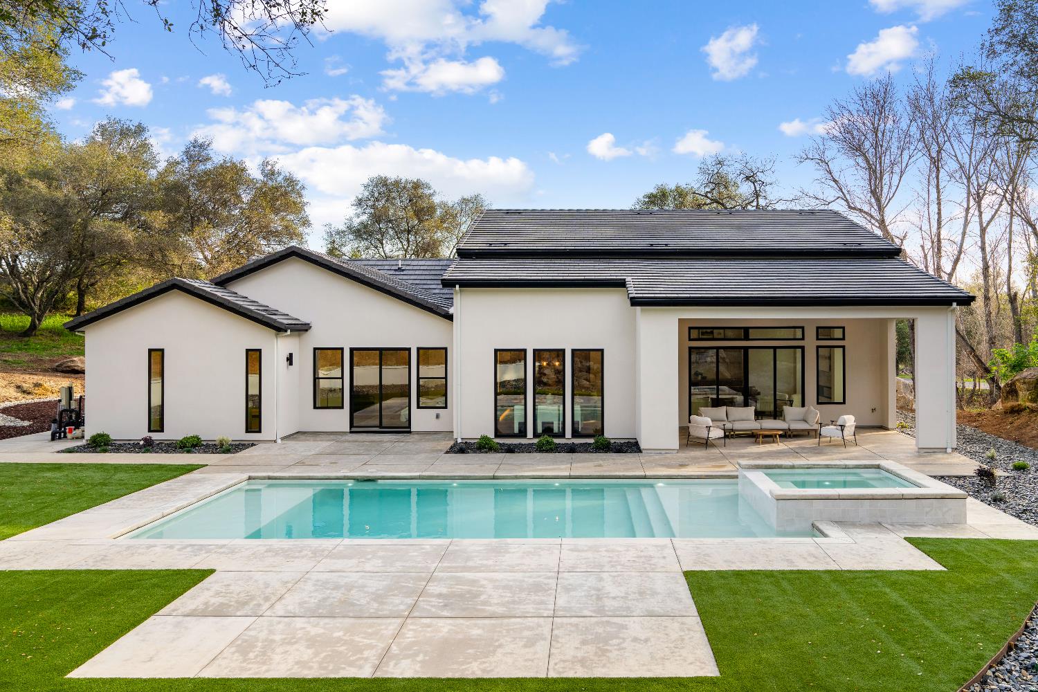 7569 Old Pear Hill Lane