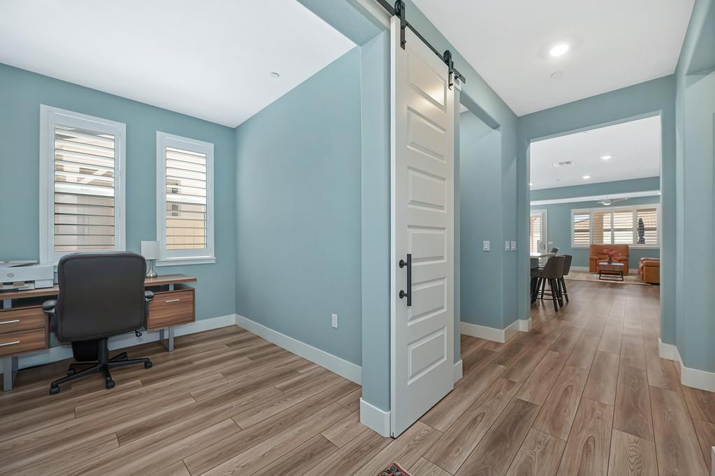 330 Sunbella Street