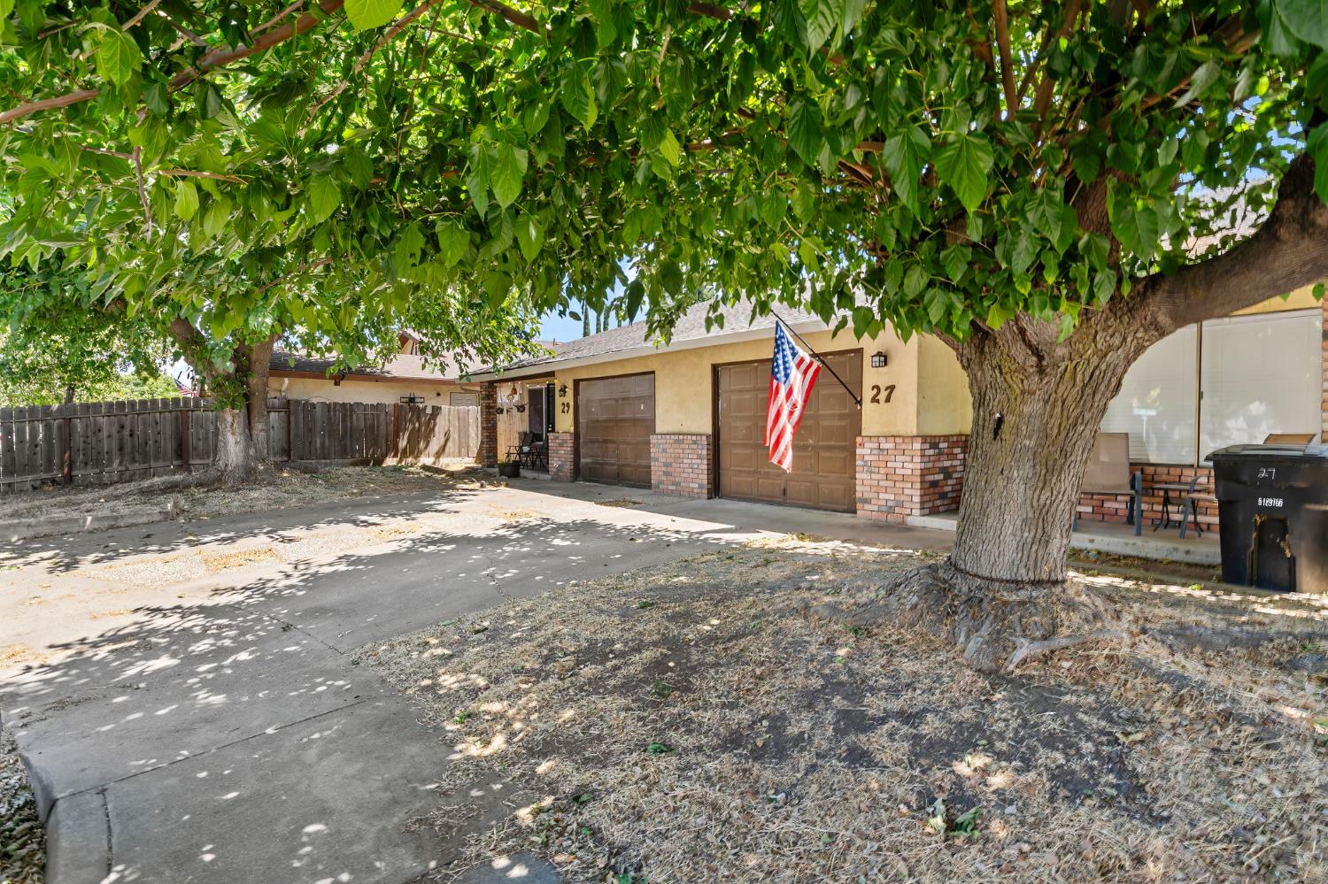 27 Black Pine Way