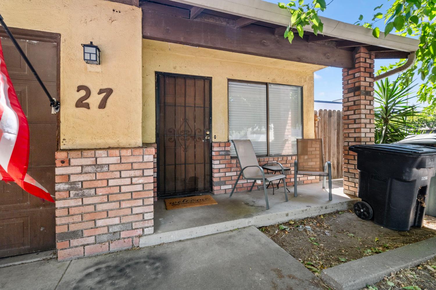 27 Black Pine Way