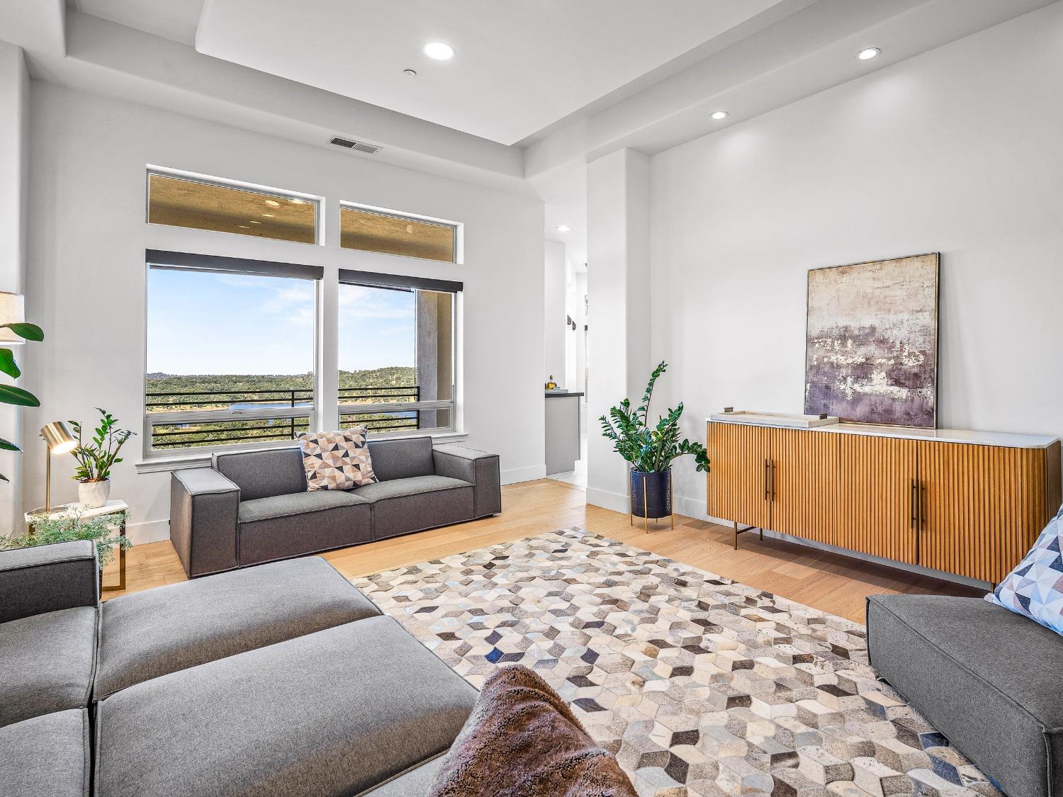 El Dorado Hills, California 95762, United States, 4 Bedrooms Bedrooms, ,4 BathroomsBathrooms,Residential,Active,168485