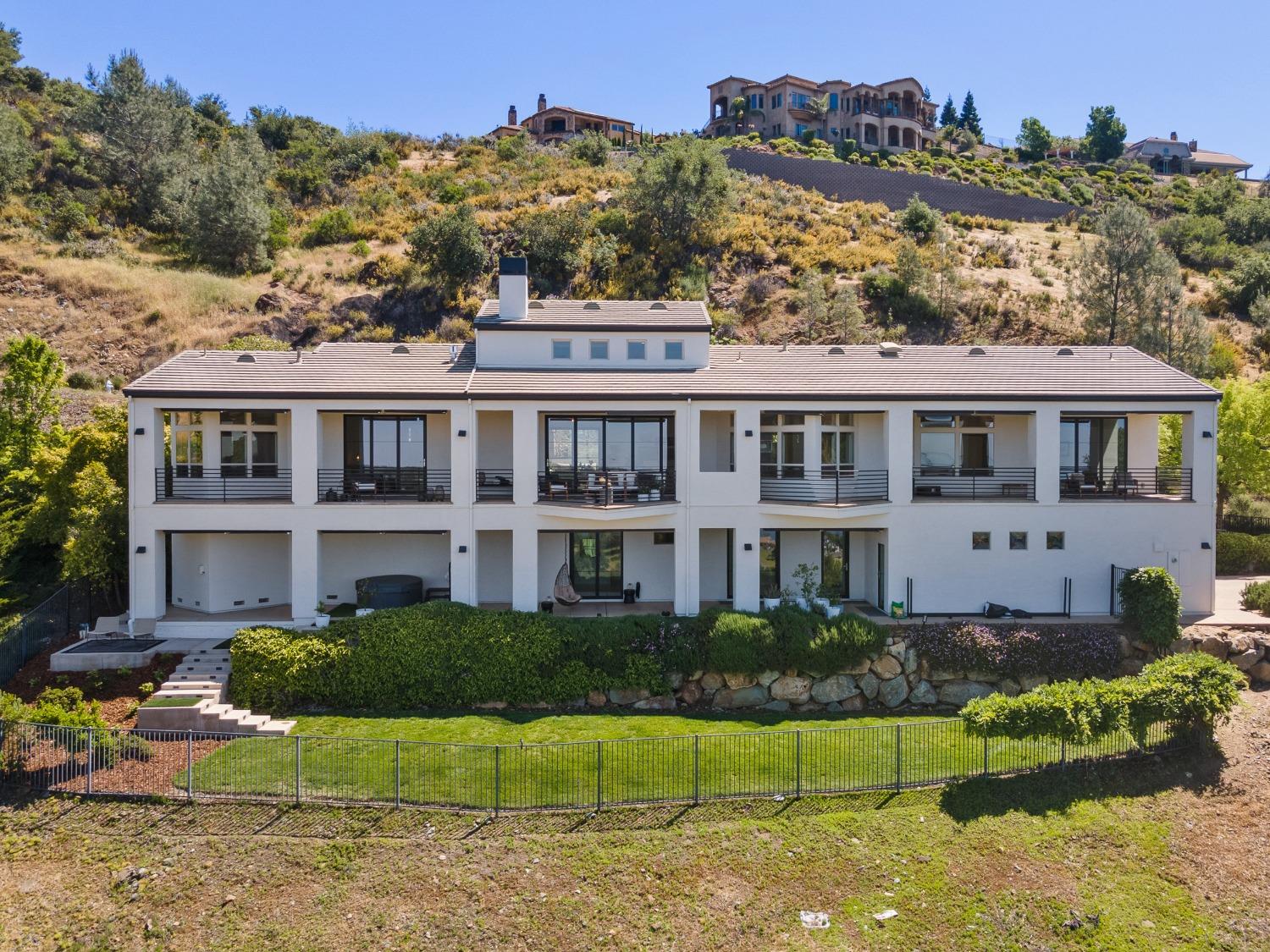 El Dorado Hills, California 95762, United States, 4 Bedrooms Bedrooms, ,4 BathroomsBathrooms,Residential,Active,168485