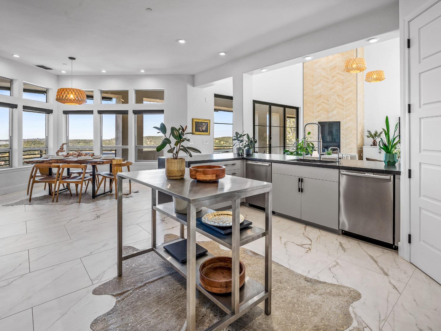 El Dorado Hills, California 95762, United States, 4 Bedrooms Bedrooms, ,4 BathroomsBathrooms,Residential,Active,168485