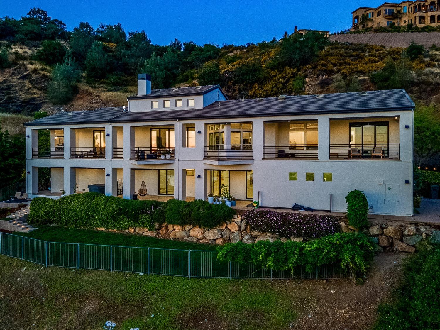 El Dorado Hills, California 95762, United States, 4 Bedrooms Bedrooms, ,4 BathroomsBathrooms,Residential,Active,168485