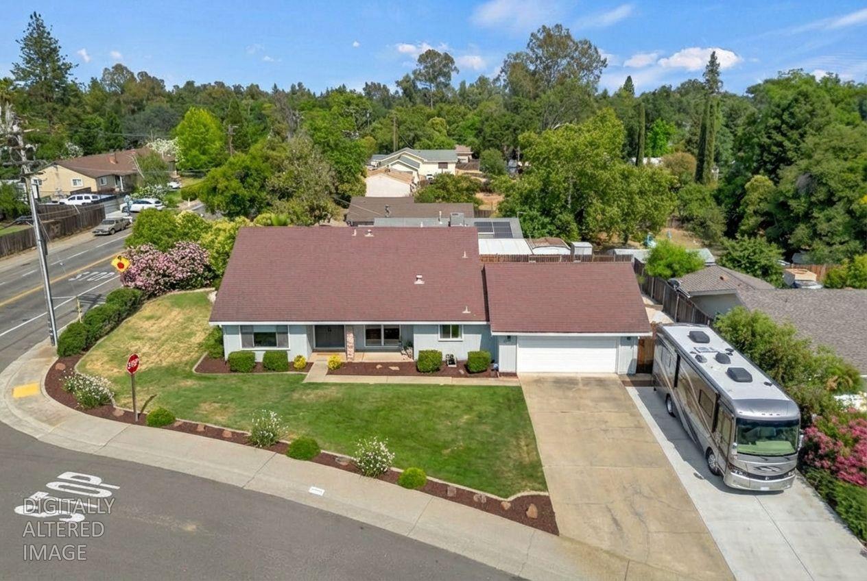 6996 Lincoln Creek Circle