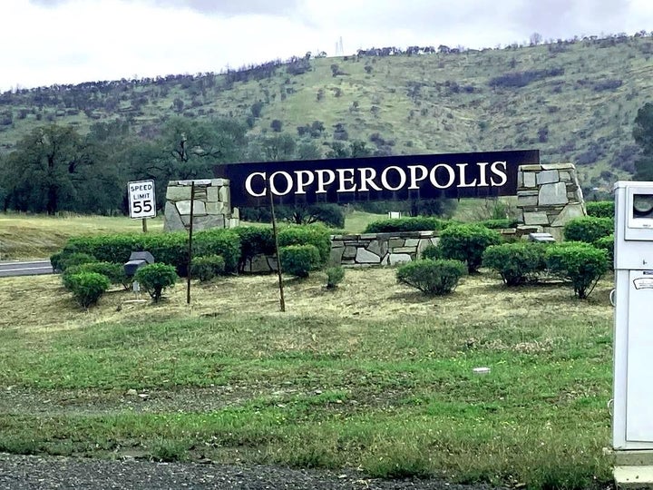 Photo 1 of 15 — 3084 Little John Road, Copperopolis, CA 95228