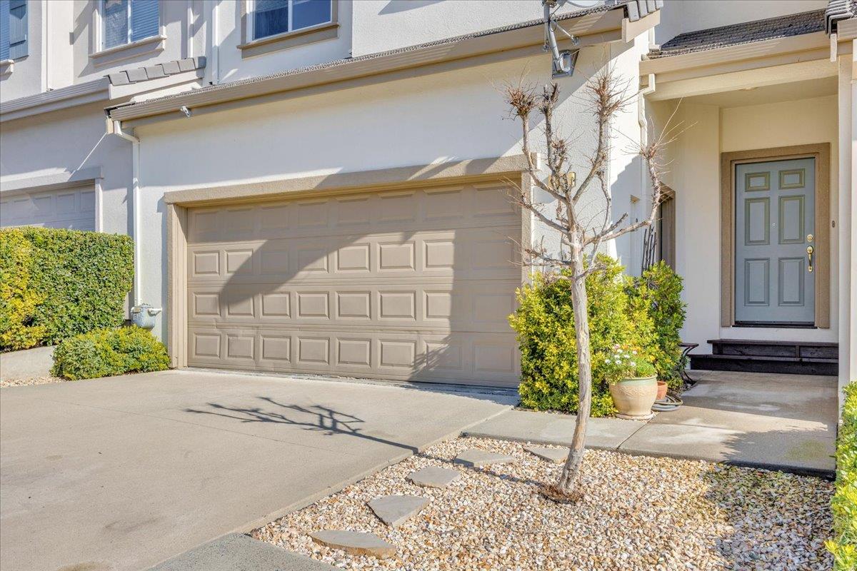 219 Bridle Point Circle