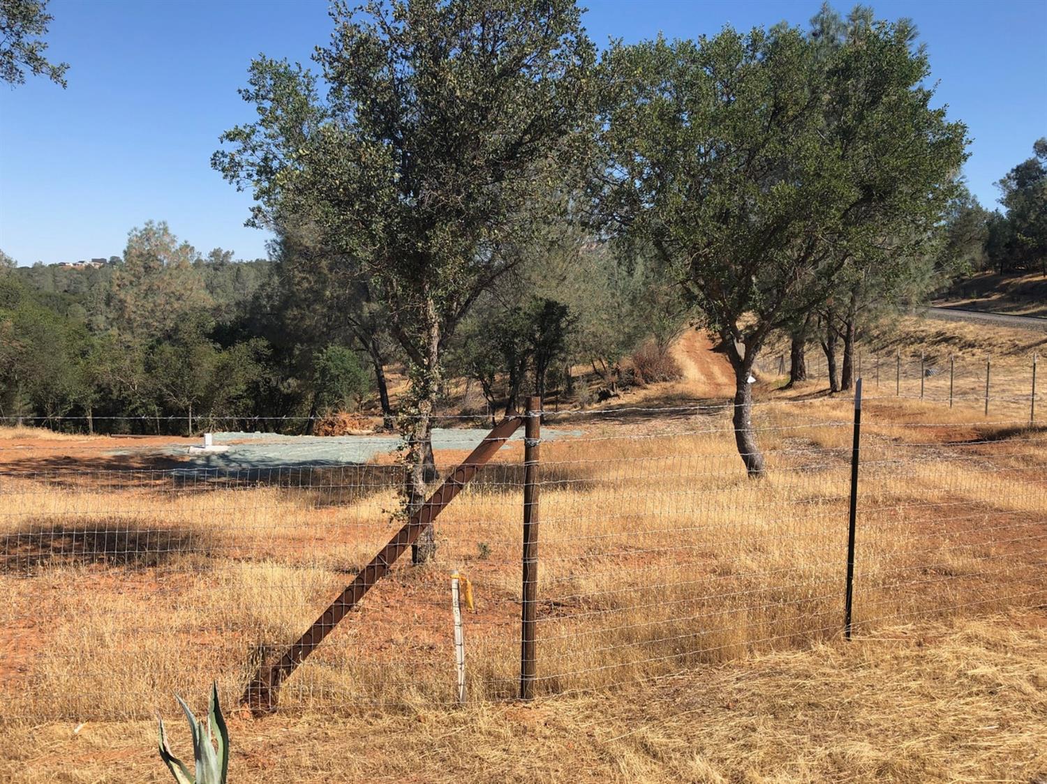 28 Black Creek Drive