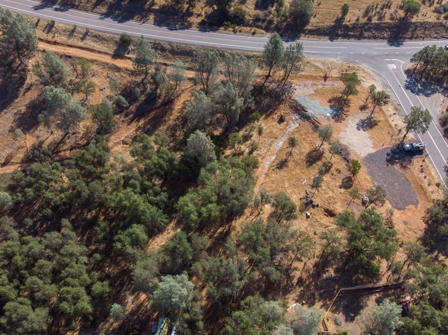 28 Black Creek Drive