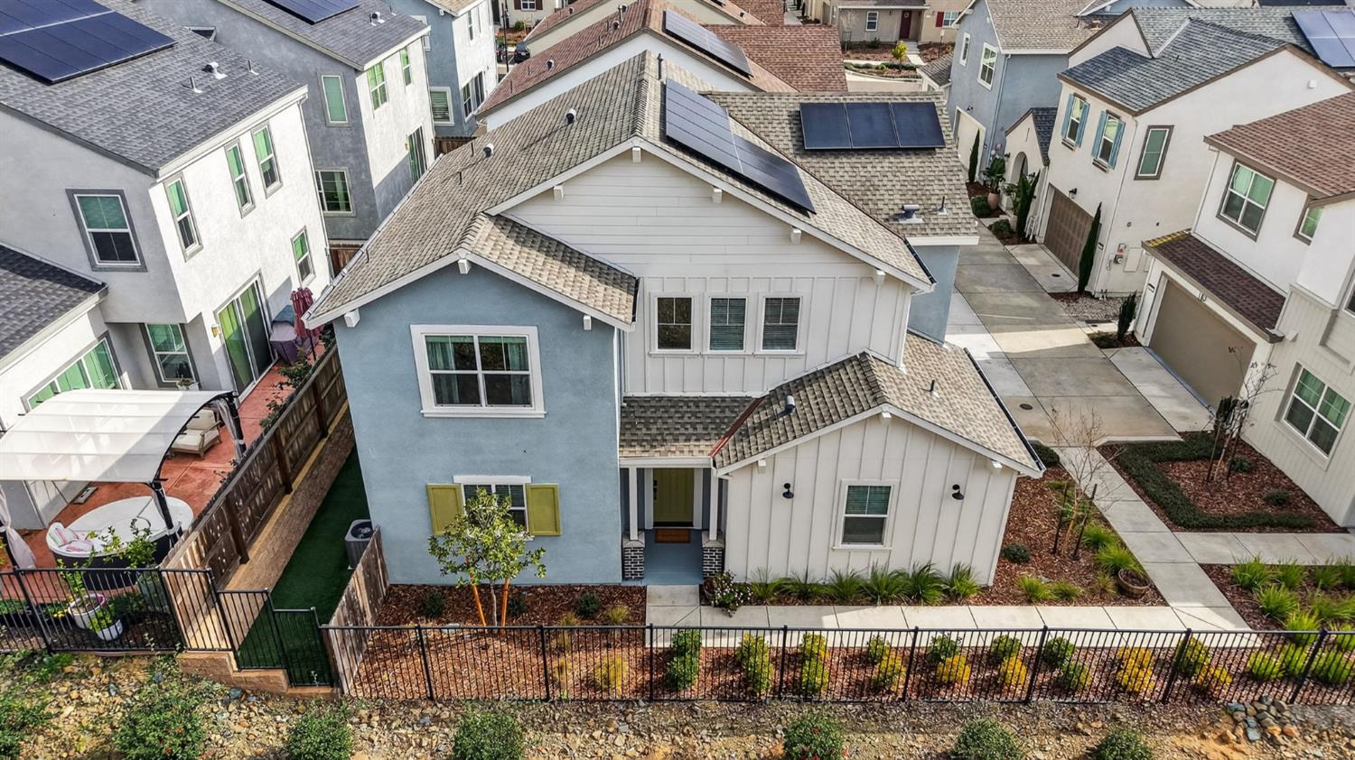 3225 Sunny Gate Lane