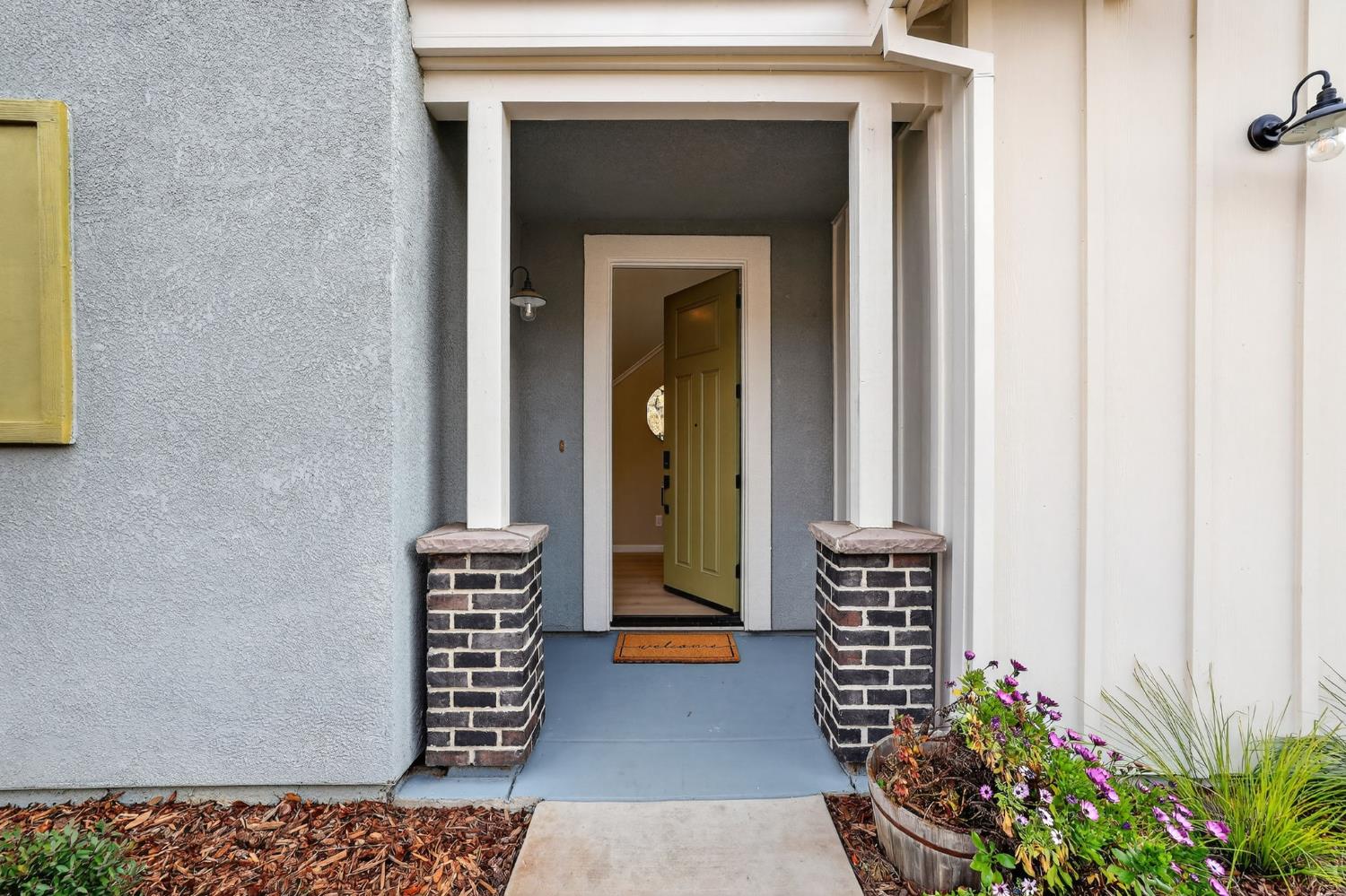 3225 Sunny Gate Lane