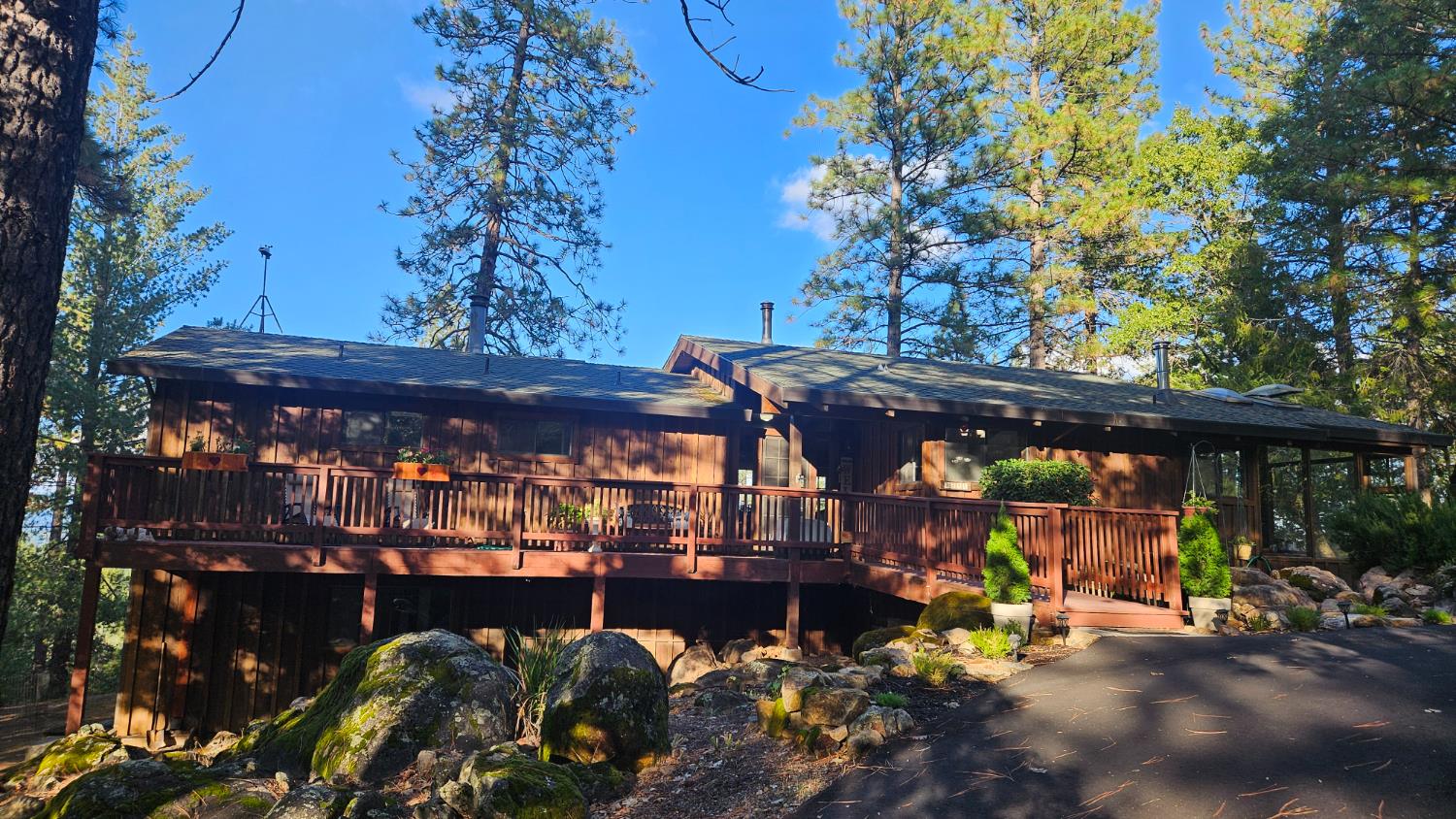 3375 Sugar View Road