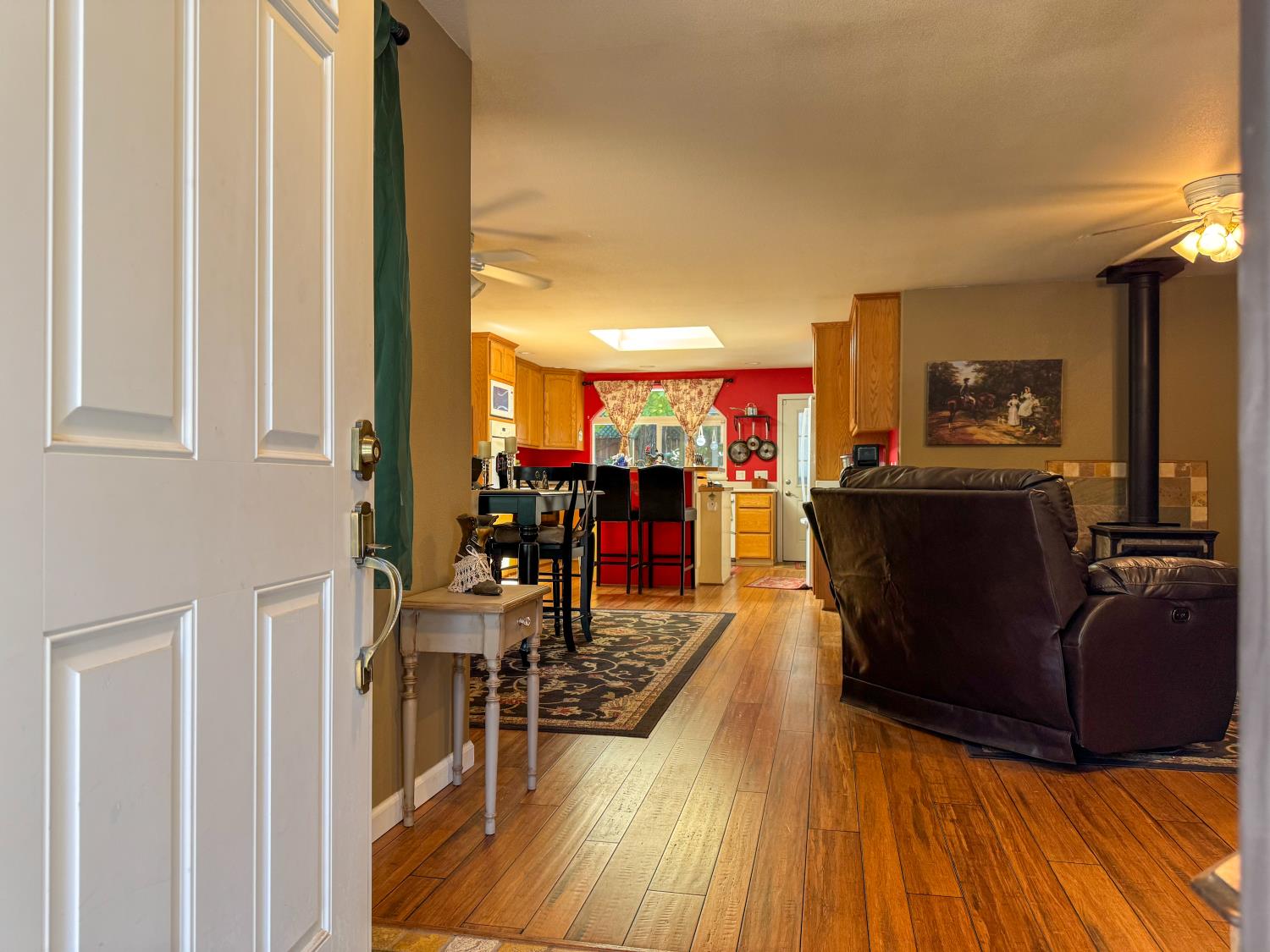 5816 Marjorie Way