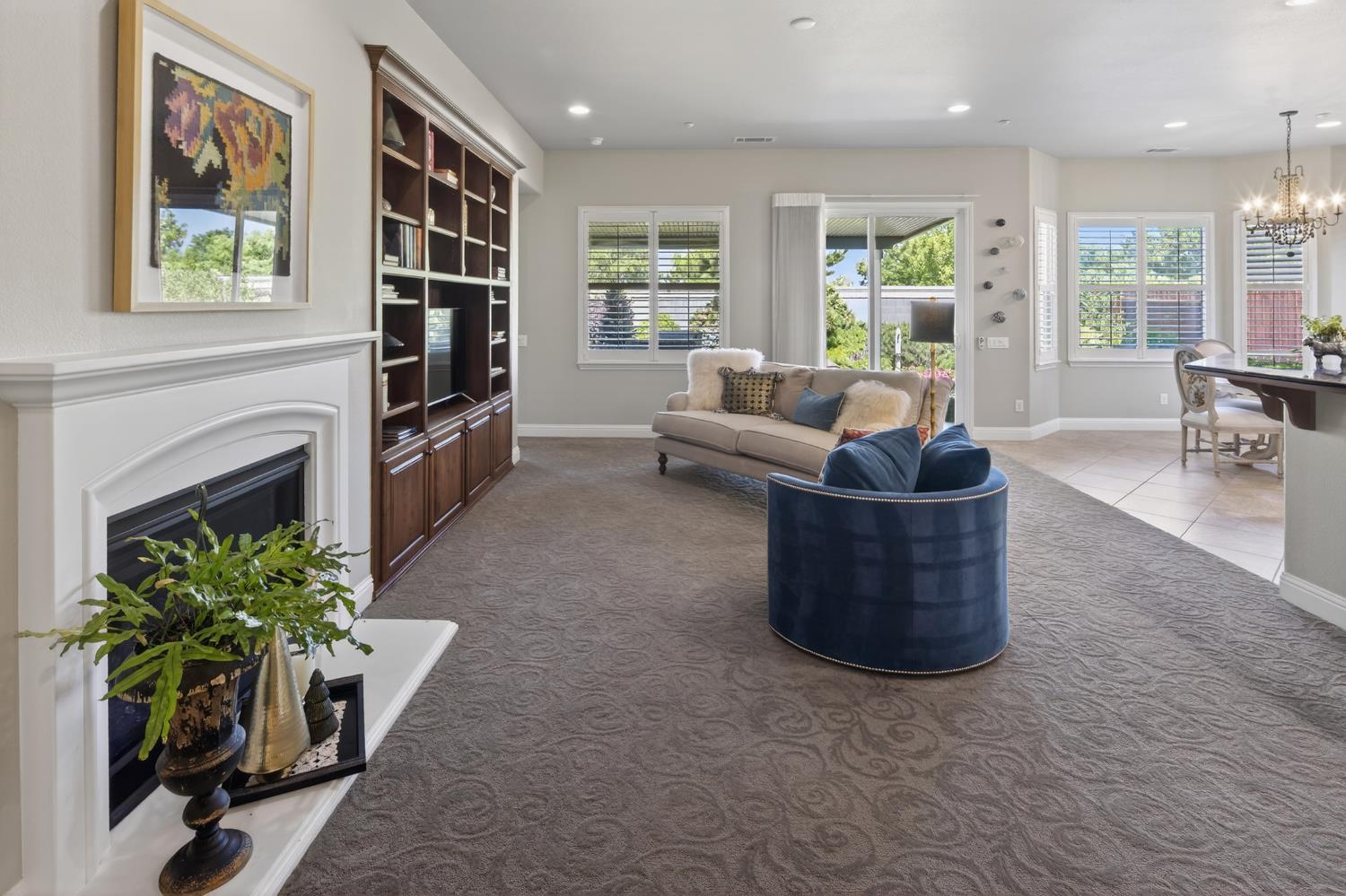 2056 Arlington Drive