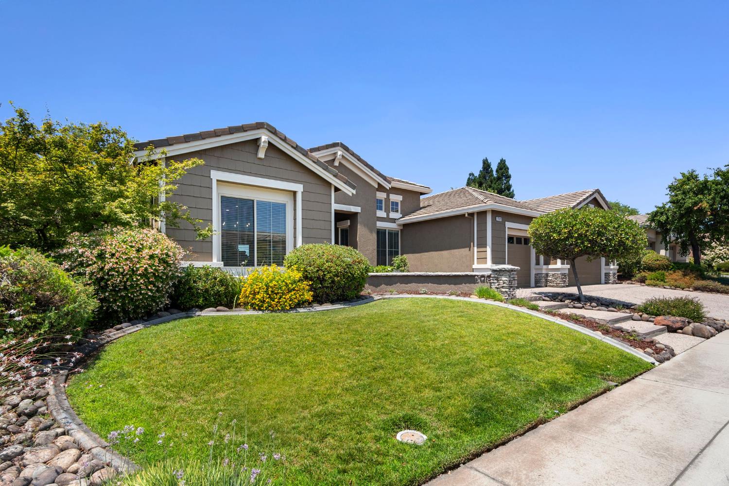 1732 Barn Valley Lane