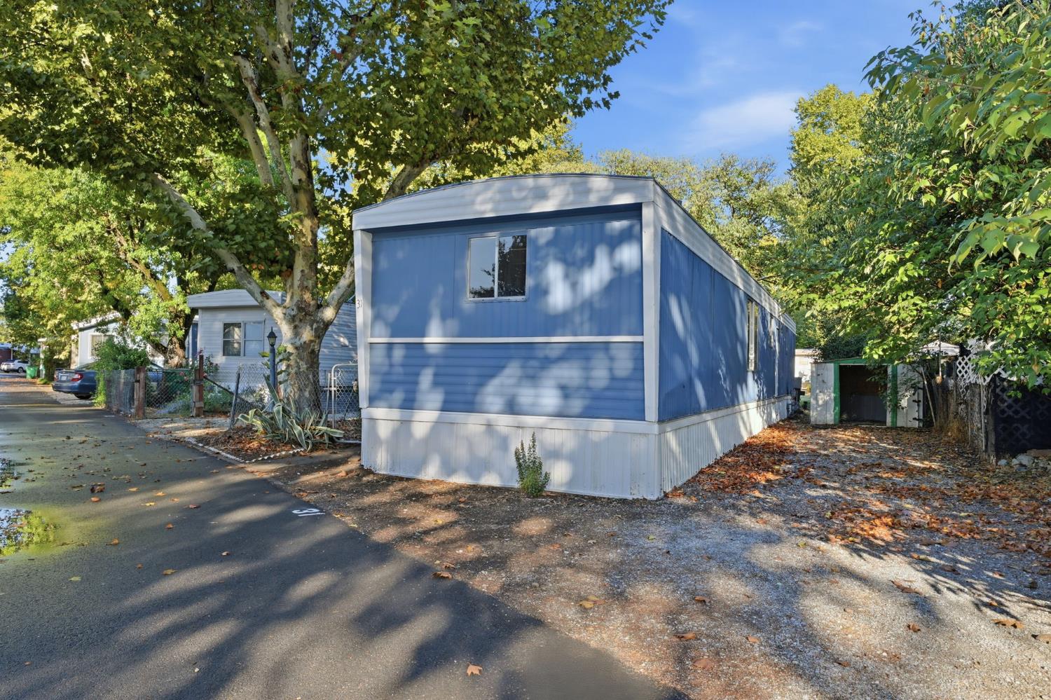 6870 Riverland 31