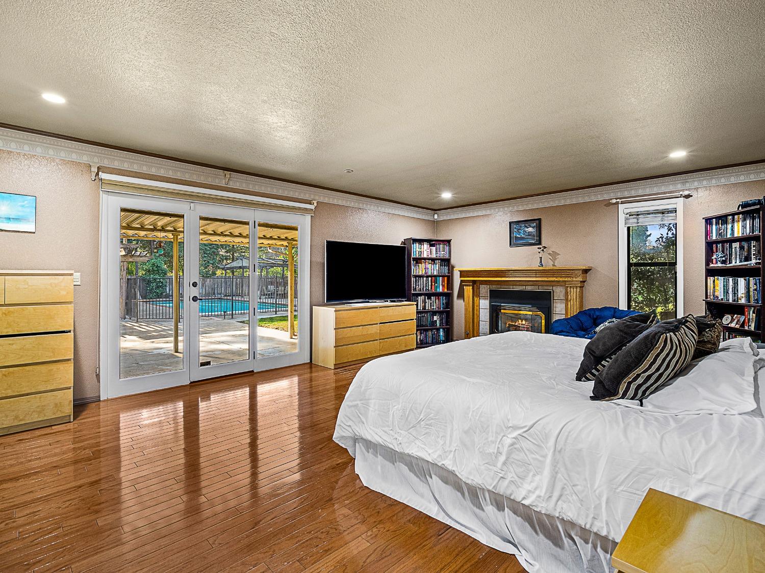 Stockton, California 95212, United States, 5 Bedrooms Bedrooms, ,3 BathroomsBathrooms,Residential,Active,240429