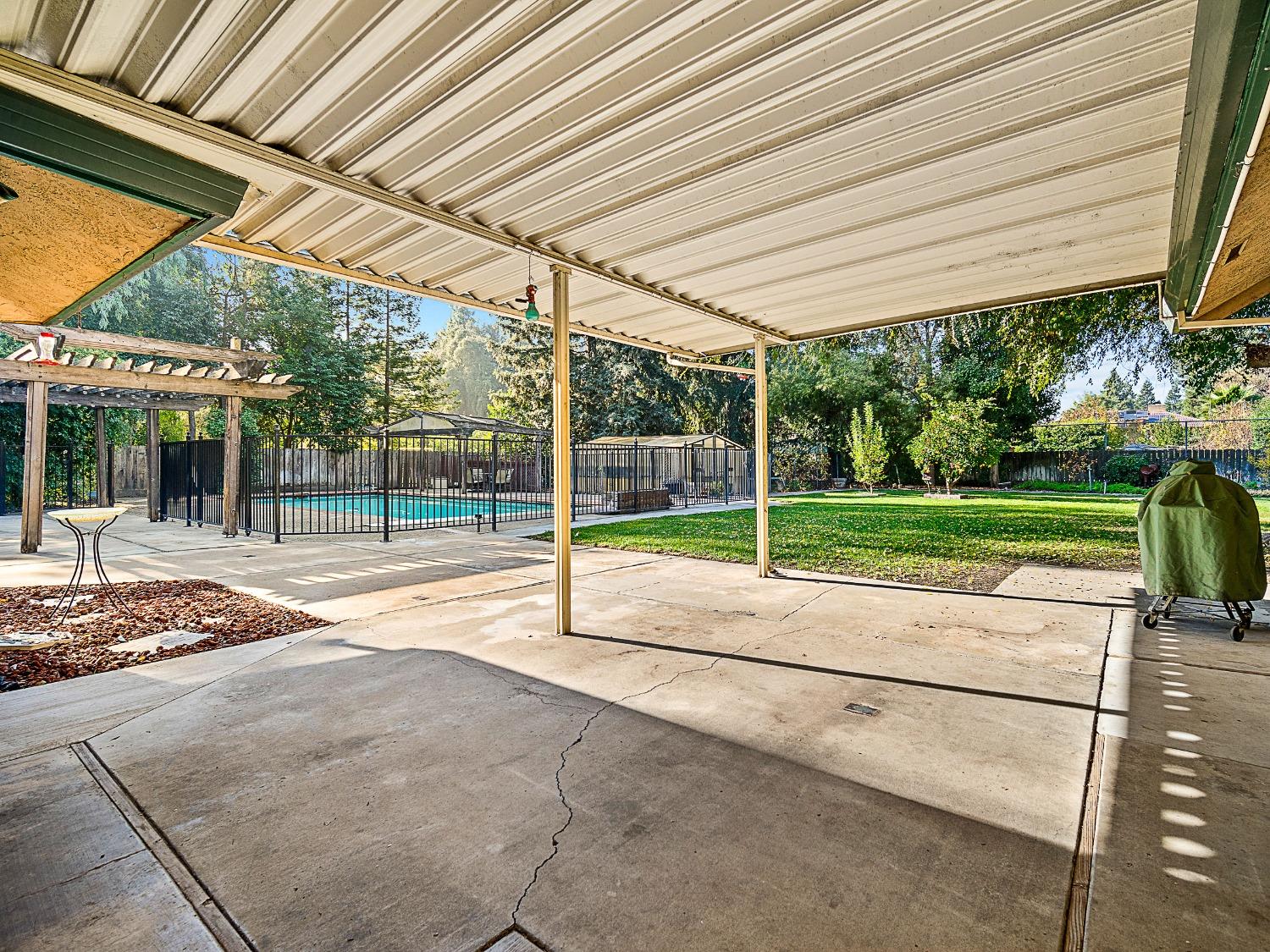 Stockton, California 95212, United States, 5 Bedrooms Bedrooms, ,3 BathroomsBathrooms,Residential,Active,240429