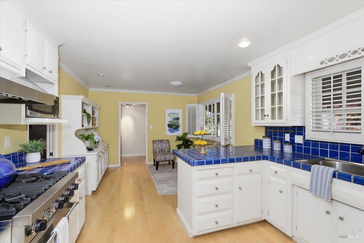 2539 Rollingwood Drive