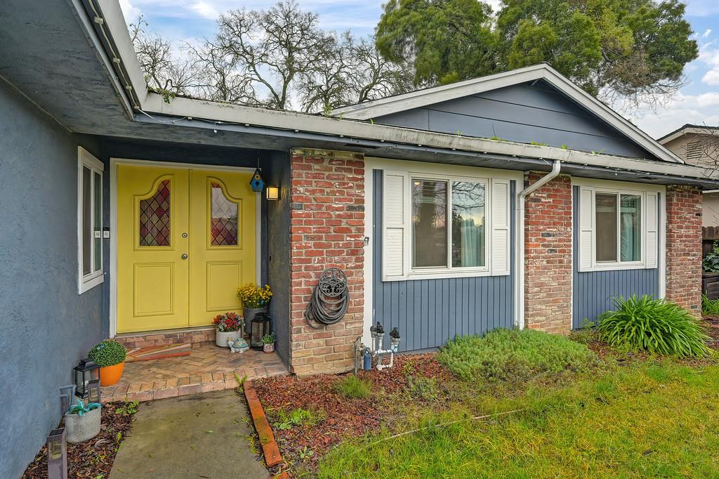 5974 Brooktree Drive