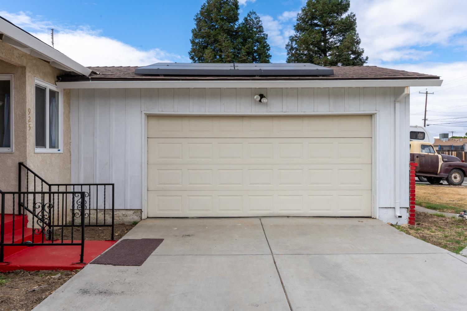 Los Banos, California 93635, United States, 3 Bedrooms Bedrooms, ,2 BathroomsBathrooms,Residential,Active,221538