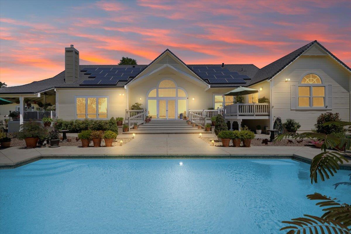 4558 Country View Court