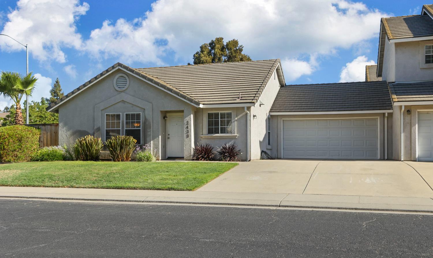 2439 Inglewood Drive