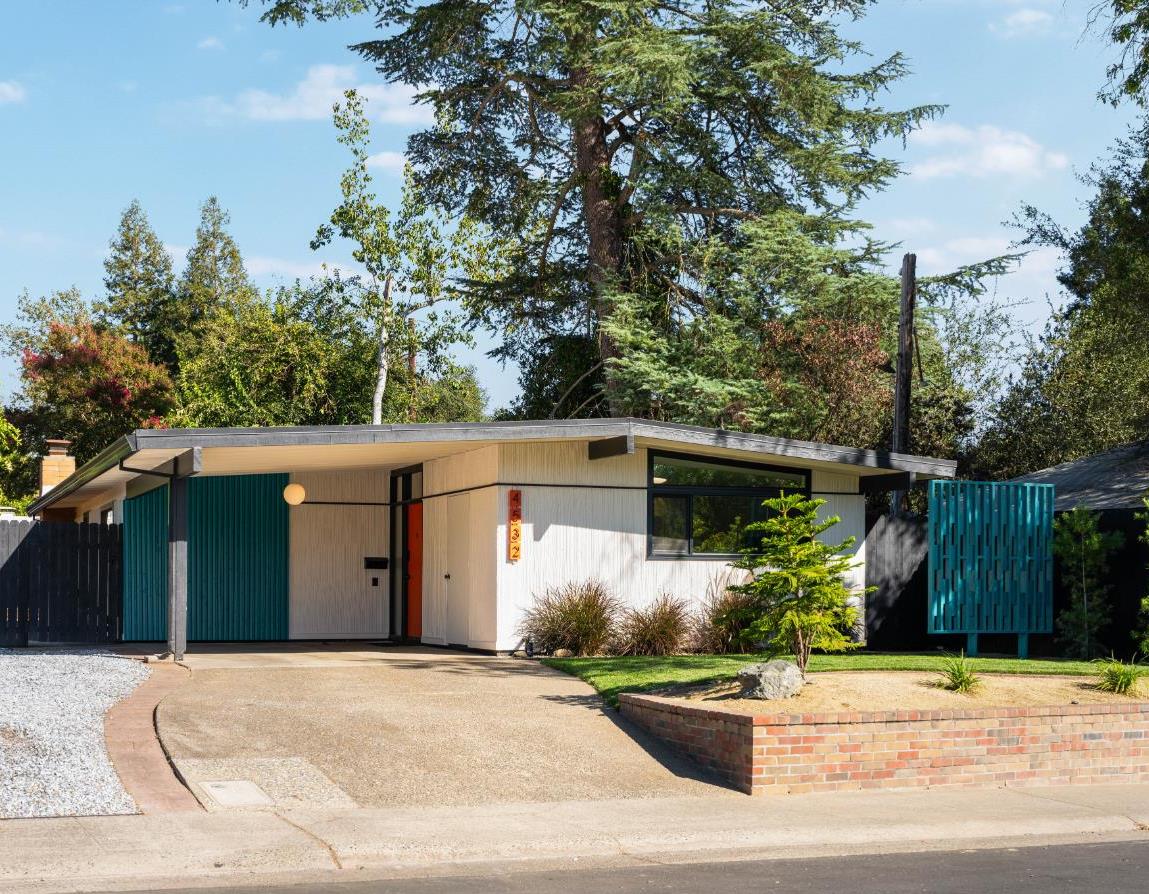4532 Foster Way