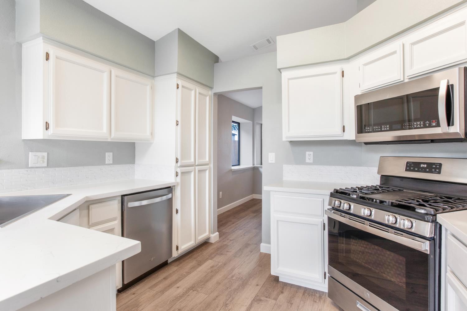 1732 Bridgecreek Drive