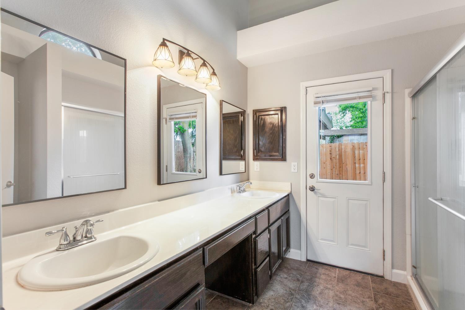 1732 Bridgecreek Drive