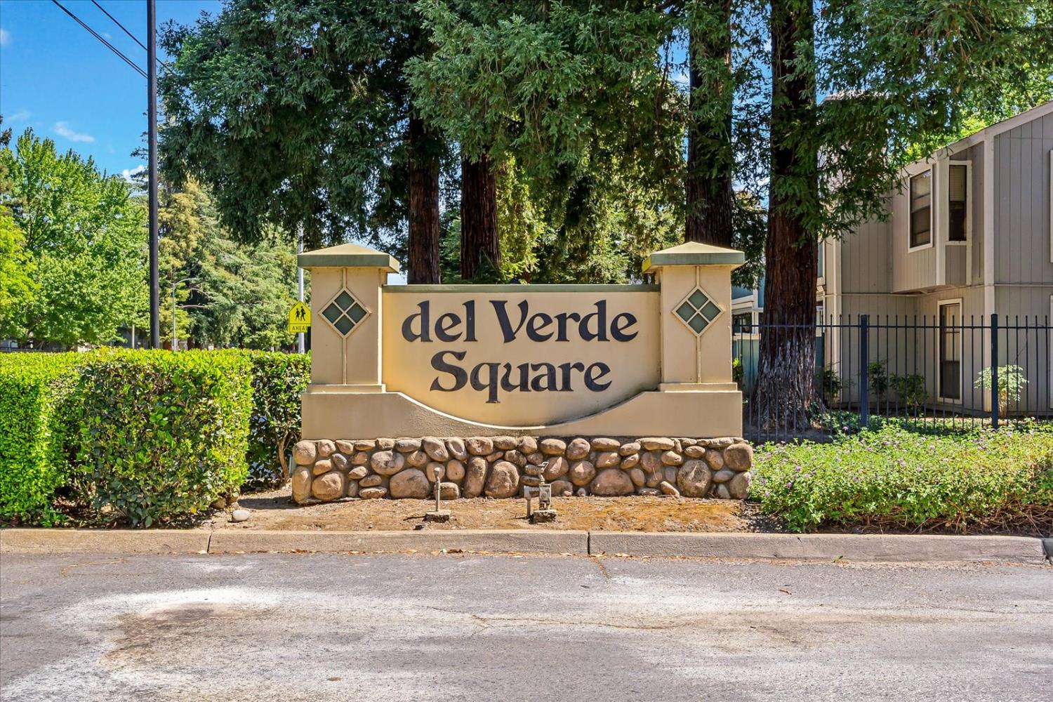 151 Del Verde Circle 2