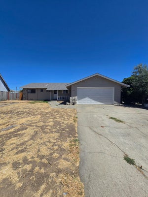 7233 LINDALE DR, SACRAMENTO, CA 95828 - Image 161e7dbc0726c6d90fc0dbe2def413d8/2210668227