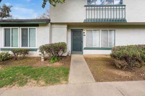 8908 Lanier Way Unit C, Sacramento, CA 95826 - MLS#: 225027254