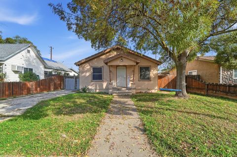 237 Church Avenue Oakdale CA 95361