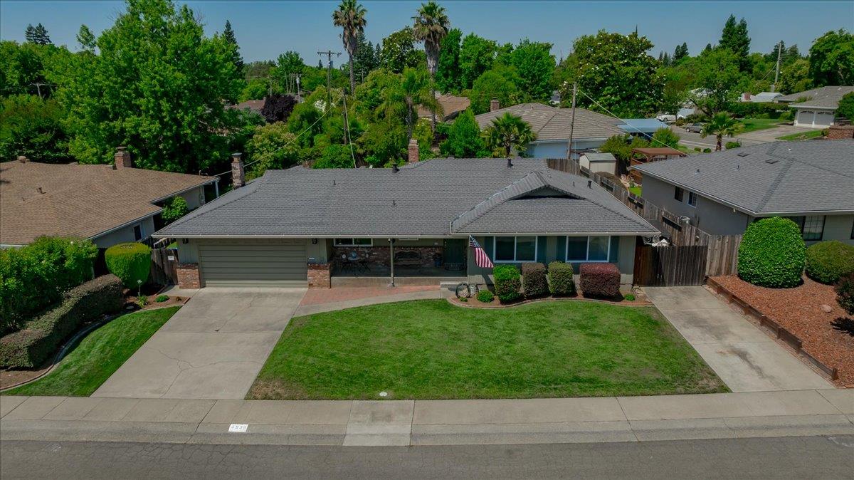 4939 Brookglen Way