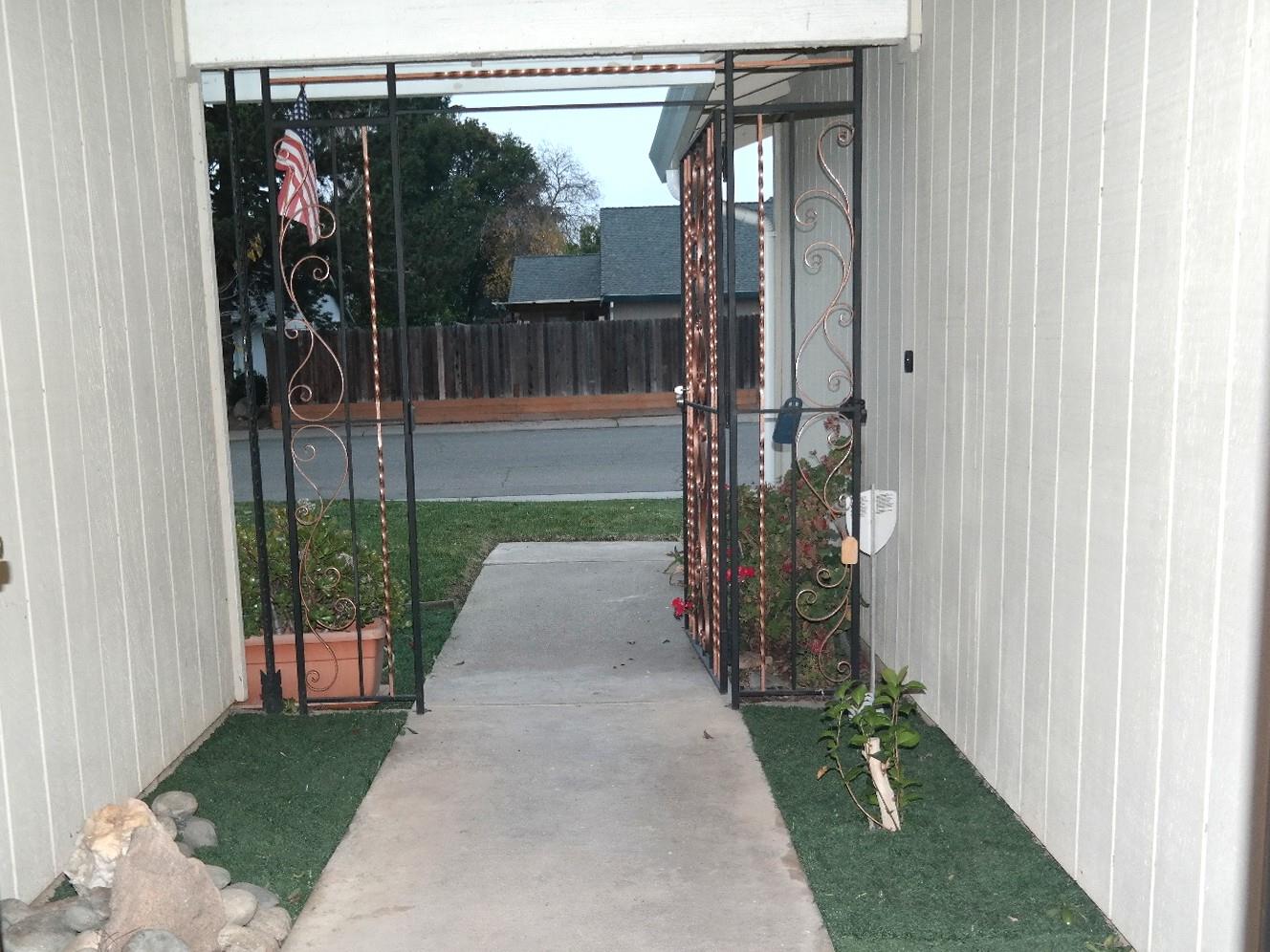 7613 Valley Wood Drive