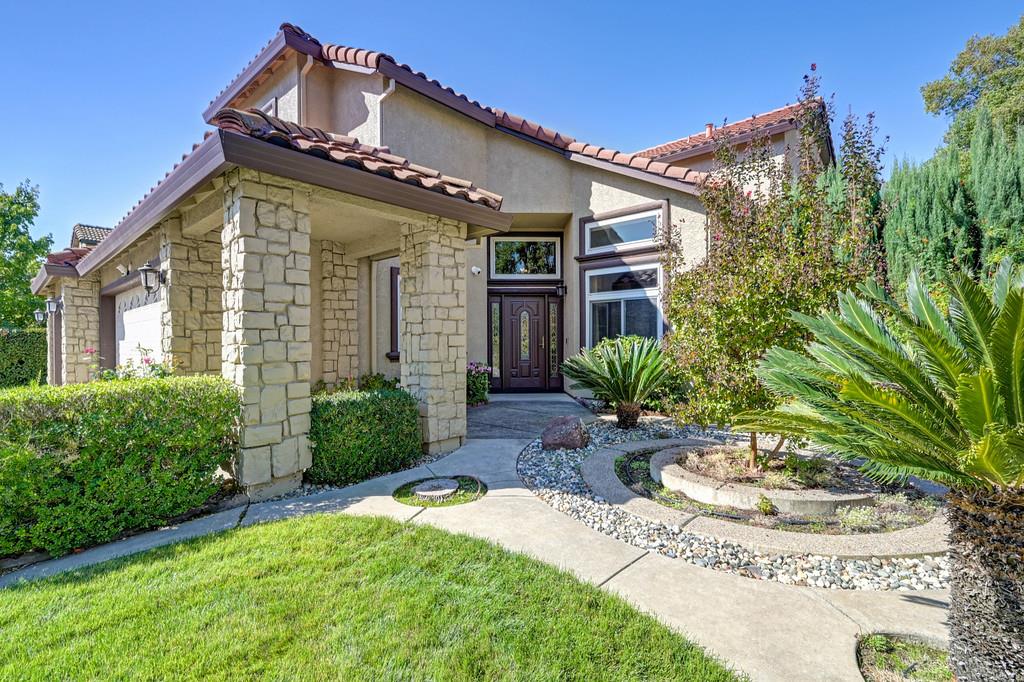 355 Silberhorn Drive