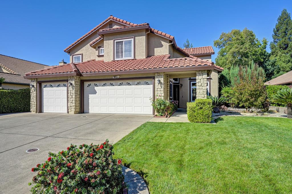 355 Silberhorn Drive