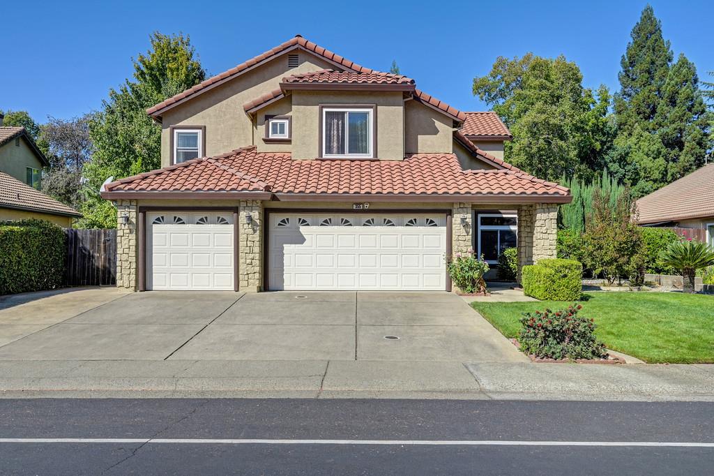 355 Silberhorn Drive