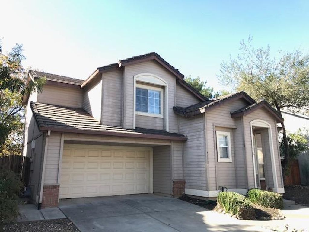 Photo of 9572 S Coast Lane, Elk Grove, CA 95758 (MLS # 226030678)