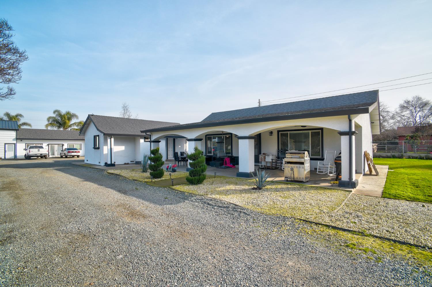8567 Bradshaw
