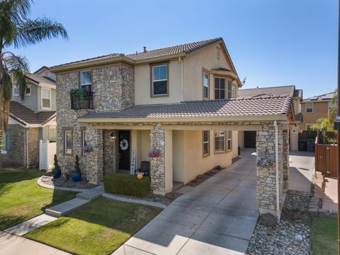 562 Ranger Street Oakdale CA 95361