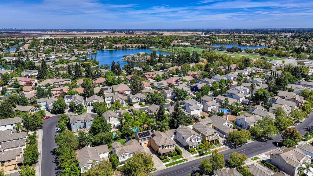 2829 Babson Drive