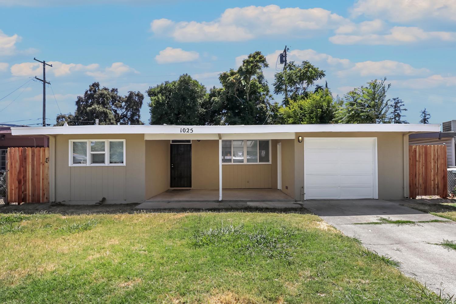 View West Sacramento, CA 95605 house