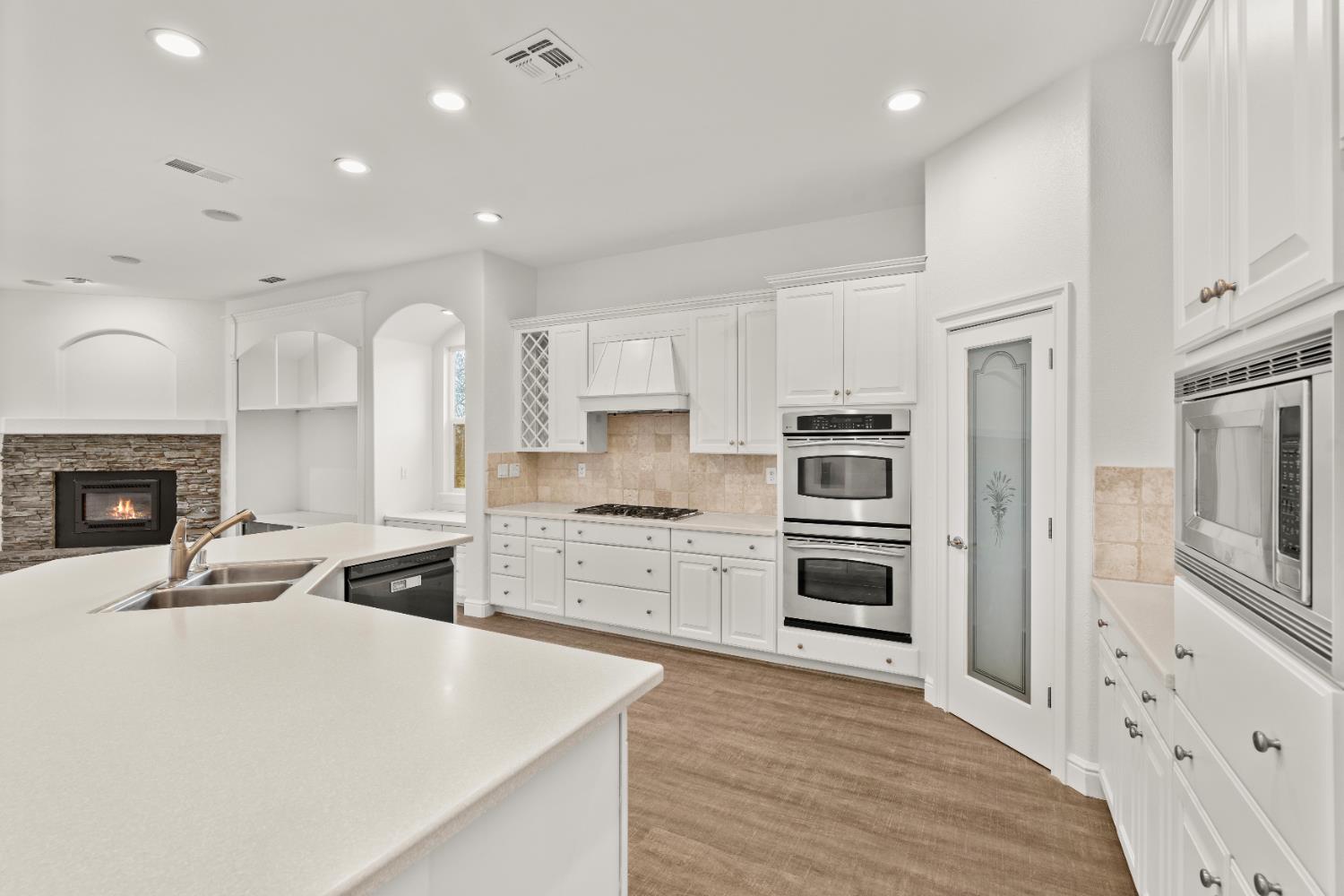 200 Vista Ridge Court