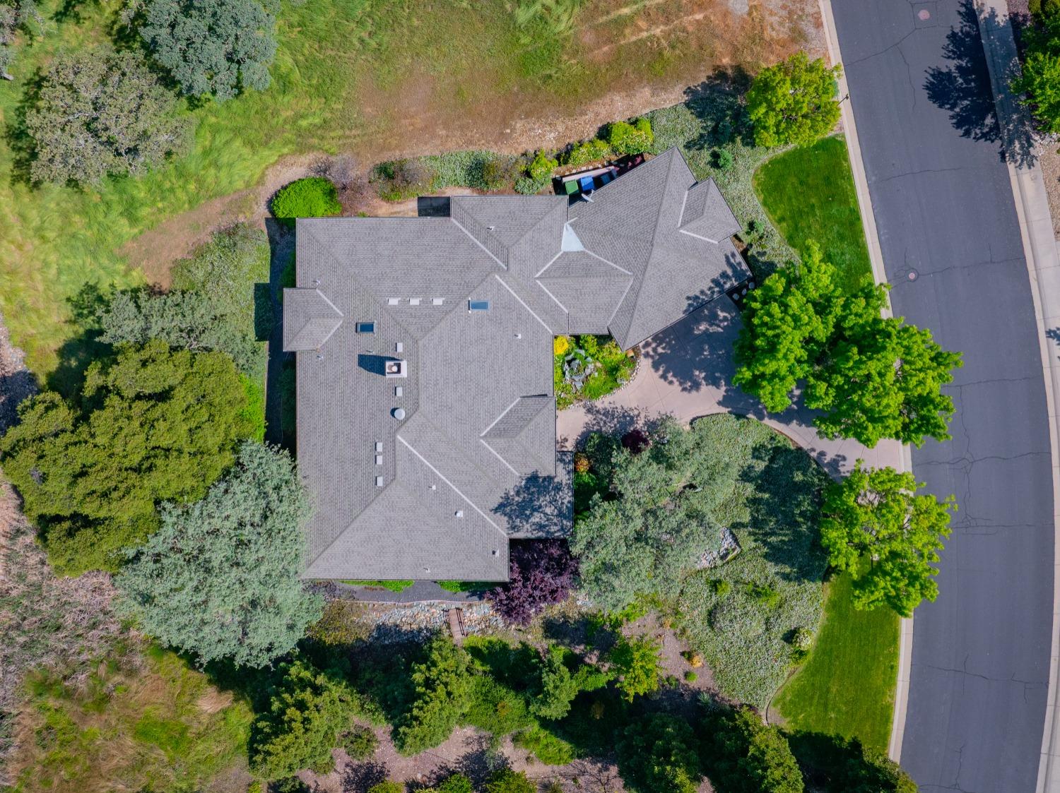 50 Knolls Court