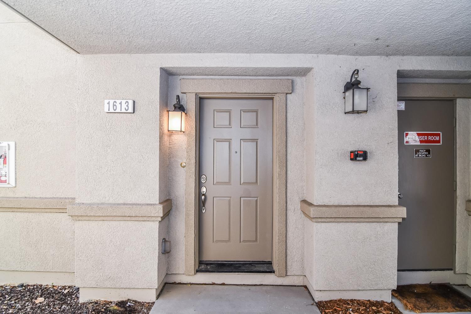 3301 N Park Drive 1613