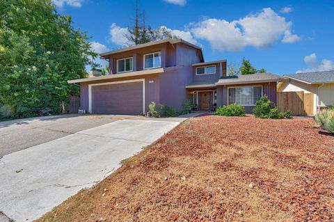 8908 Liscarney Way Sacramento CA 95828